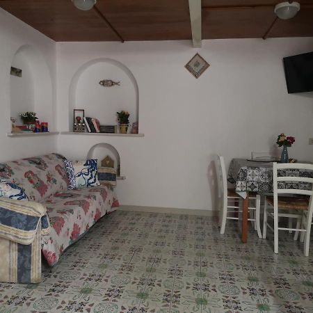 Al Limone Apartment Липари Екстериор снимка
